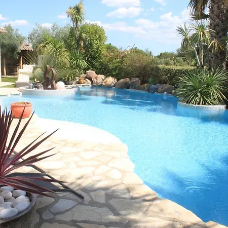 Kaben Superbe 4 Etoiles, Piscine Chauffee, Sauna, Jacuzzi, Petanque, Sans Vis A Vis Saint-Genies-de-Fontedit